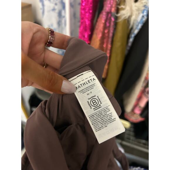 Athleta Transcend Bodysuit 7/8 Smokey Rose Sz MP Athleisure - Picture 6 of 12